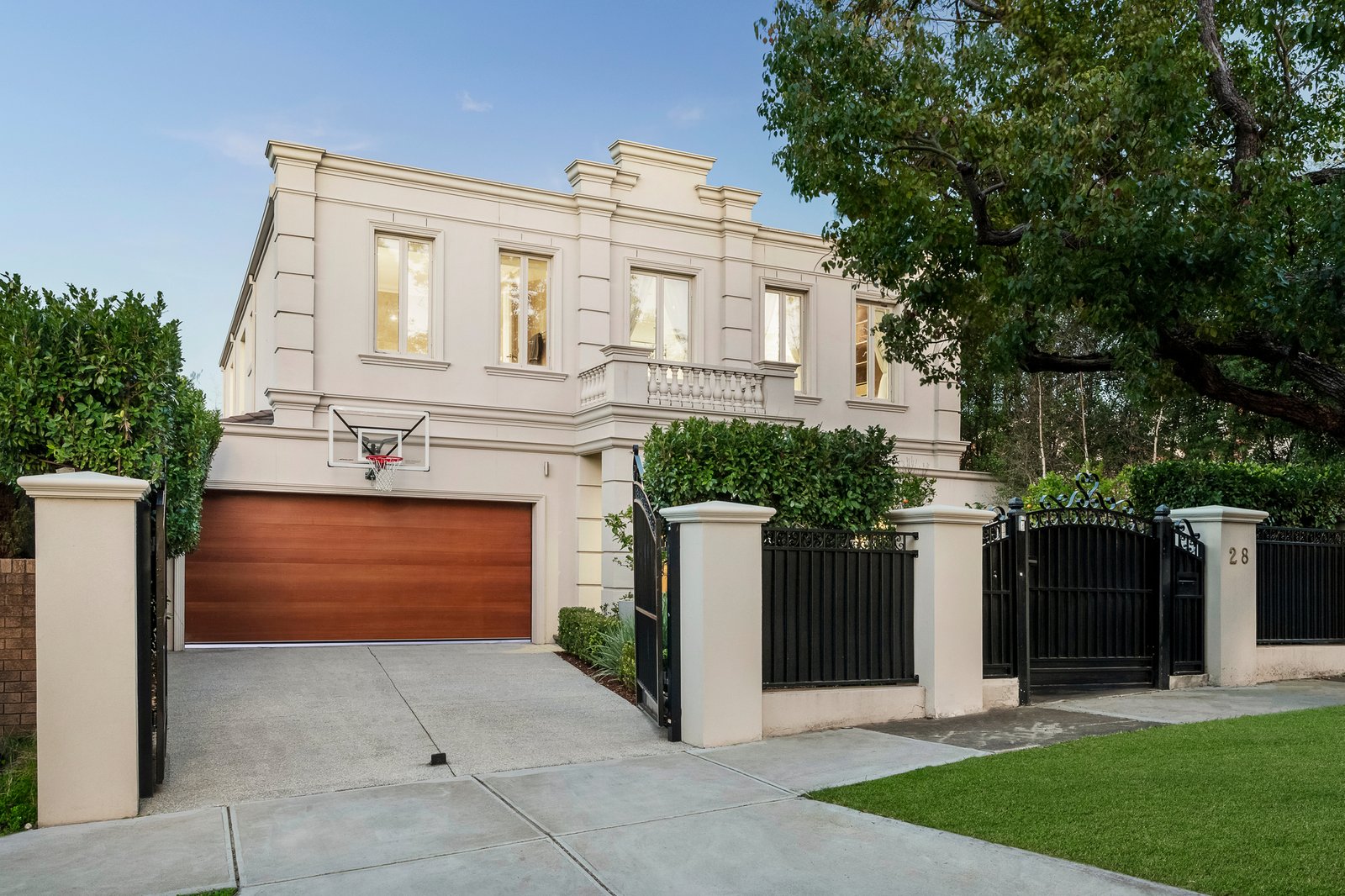 28 Cremorne Street, Balwyn, 3103