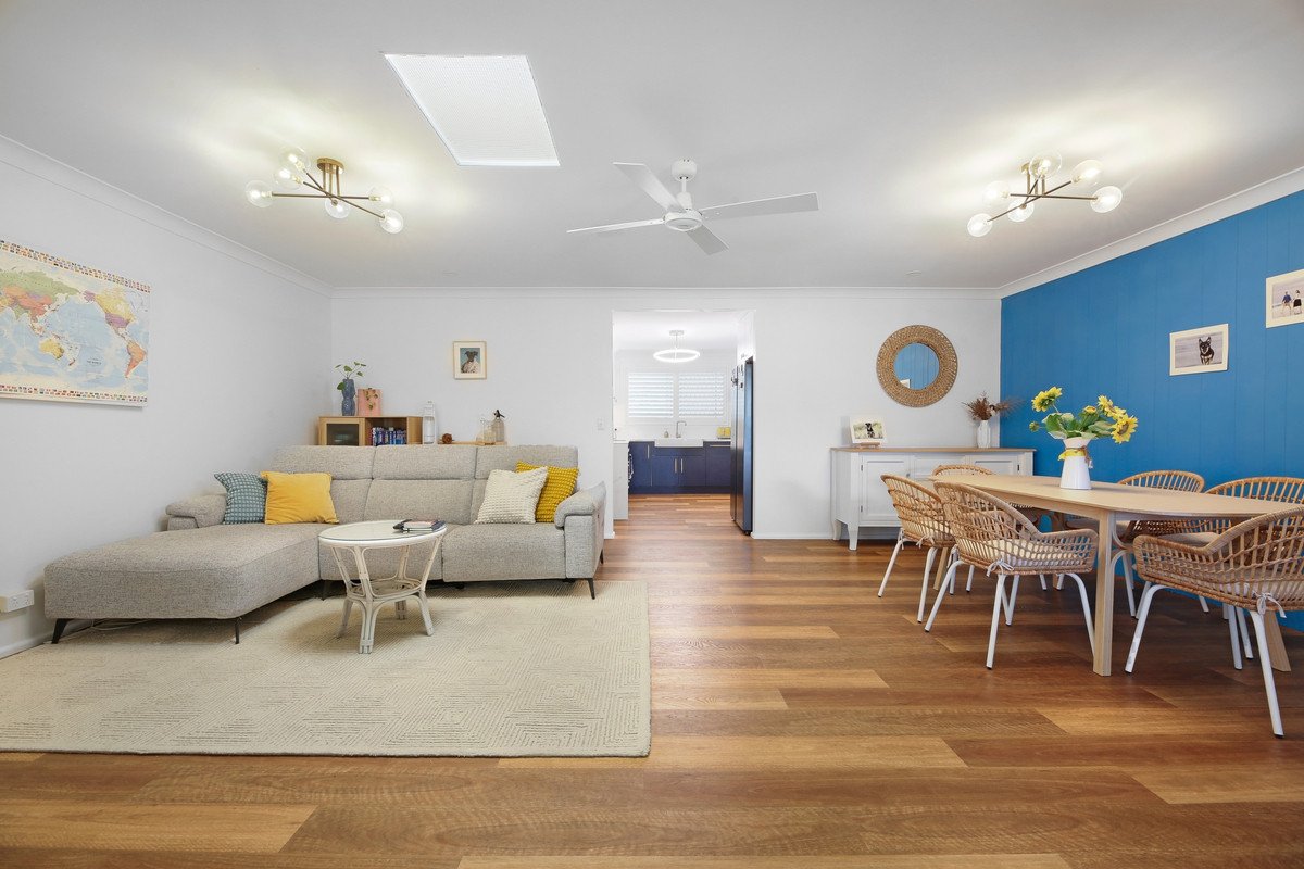 2/8 Crisp Court MIAMI 11