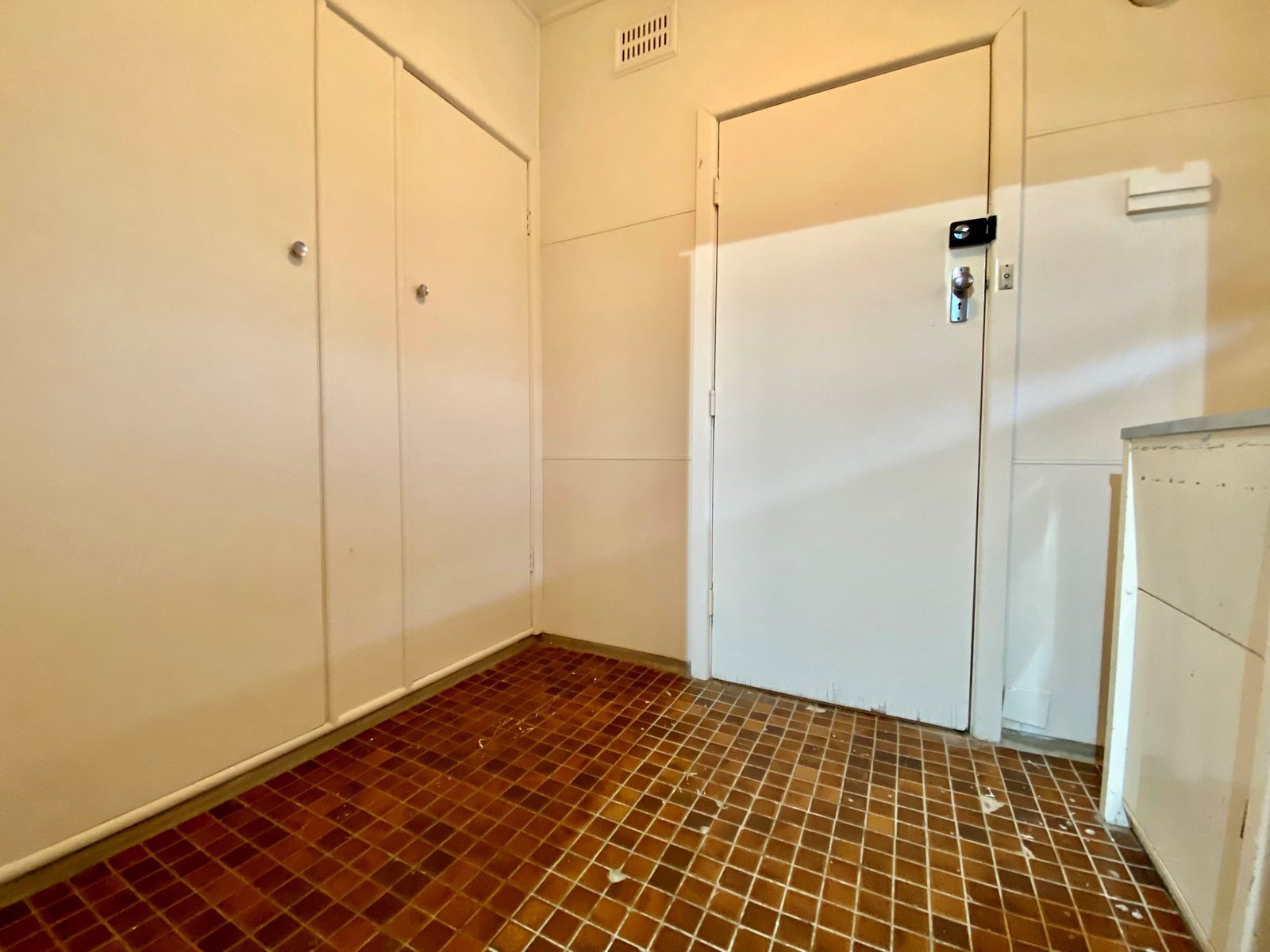 28 Darrell Road CALALA 13