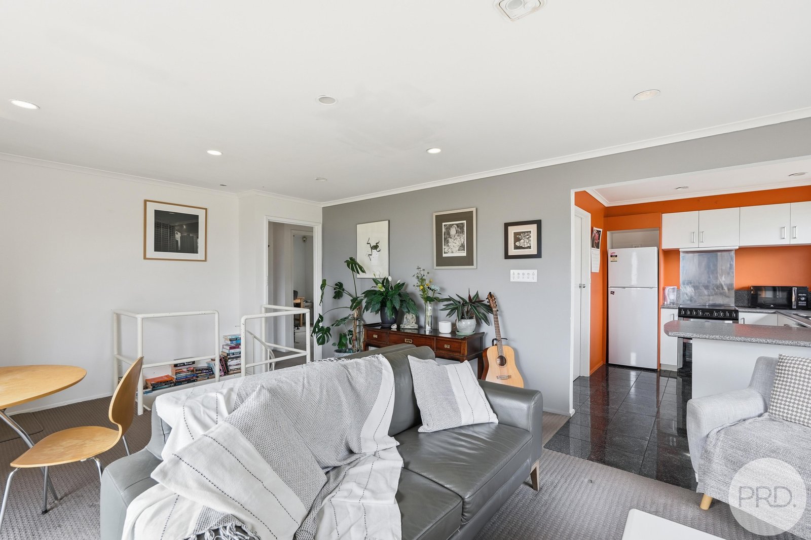 2/8 Daylesford Road GLENORCHY 7