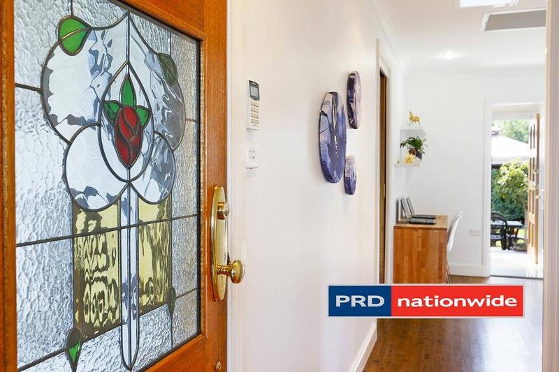 28 Deborah Crescent CAMBRIDGE PARK 2