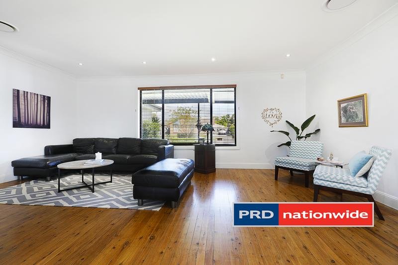 28 Deborah Crescent CAMBRIDGE PARK 5