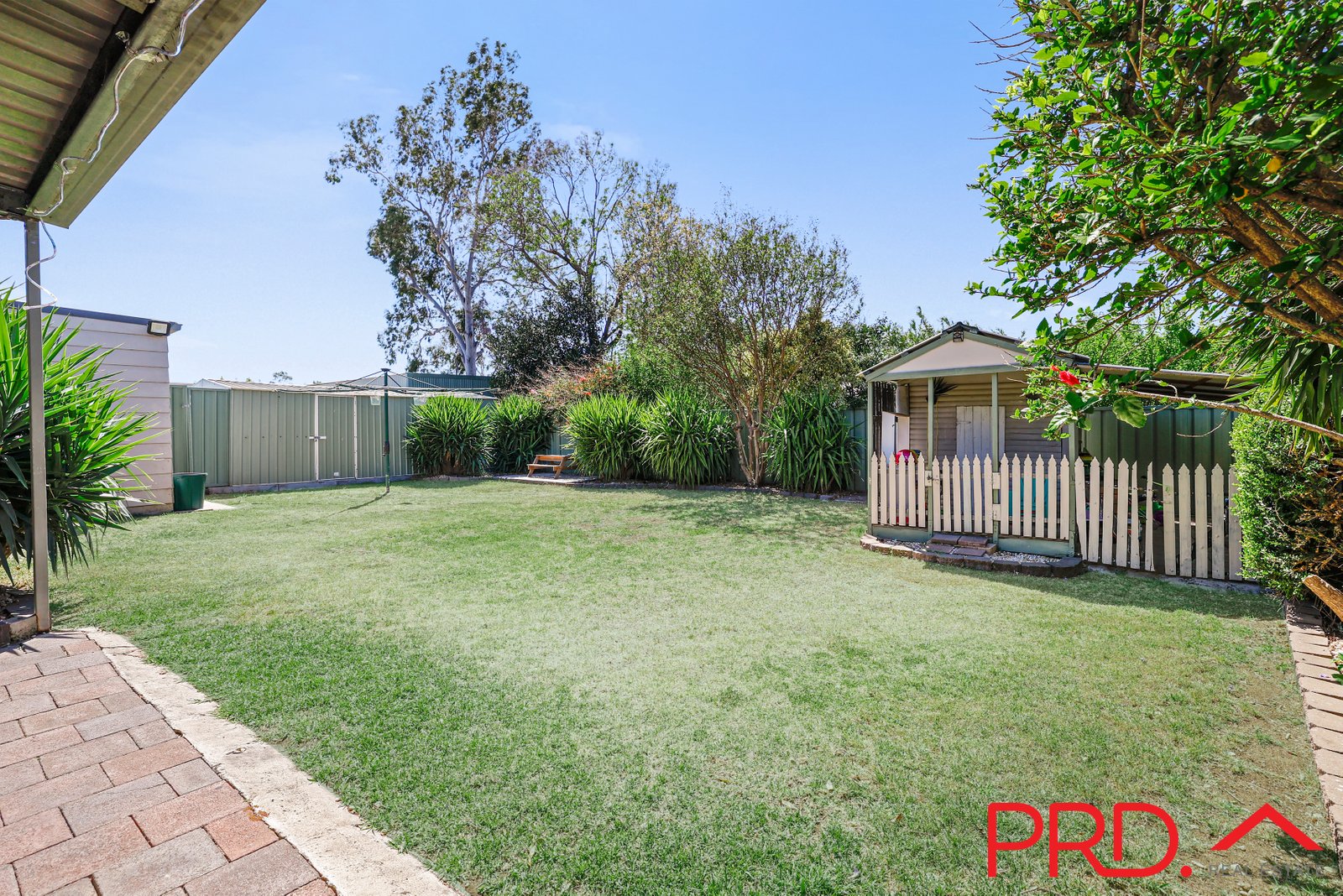 28 Diane Street TAMWORTH 16