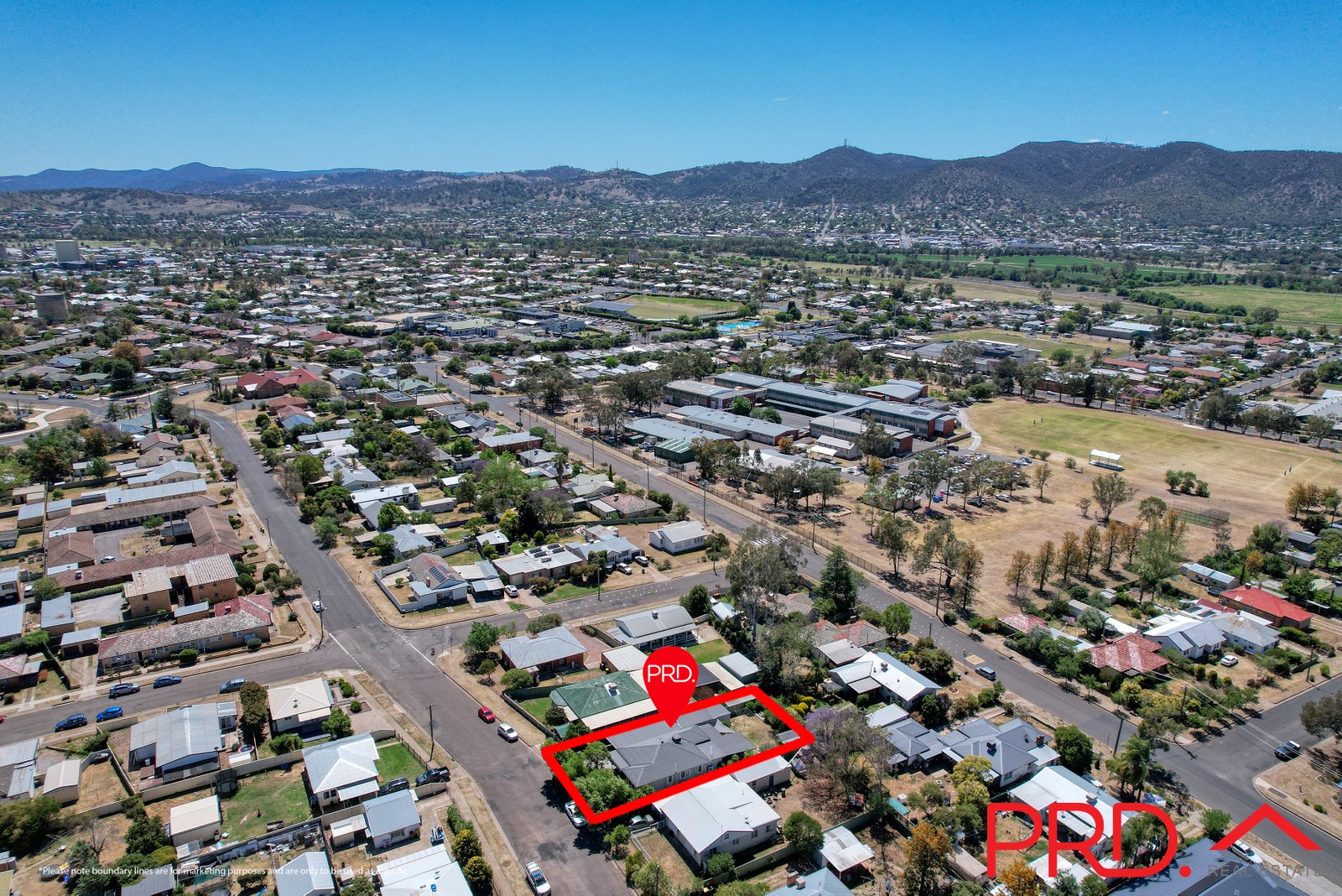 28 Diane Street TAMWORTH 20