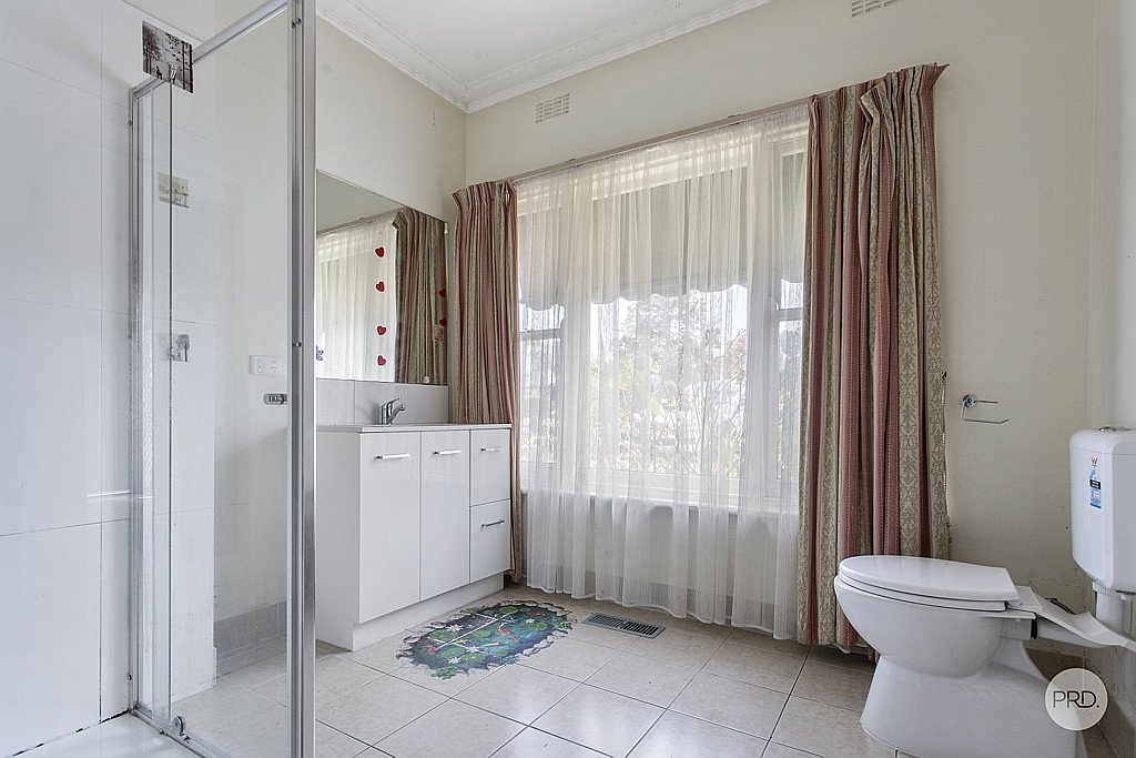 28 Eaglehawk Road IRONBARK 6