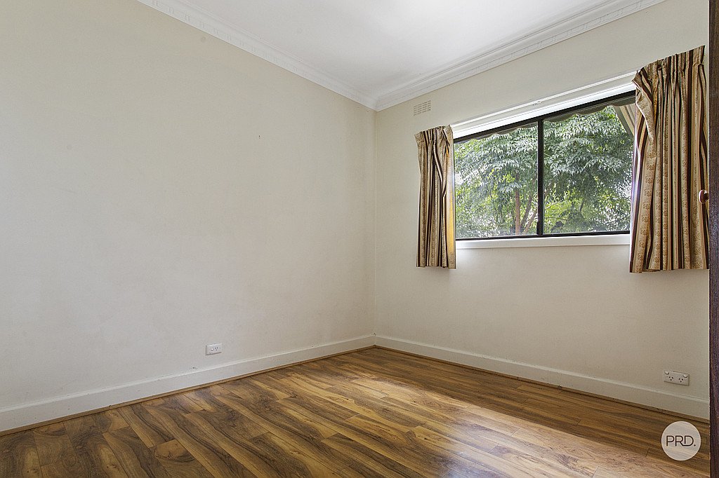 28 Eaglehawk Road IRONBARK 9