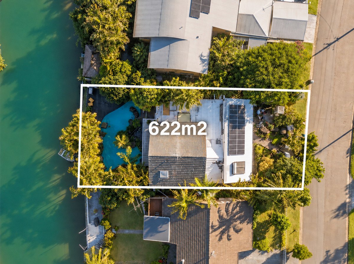 28 Elanora Drive BURLEIGH HEADS 4