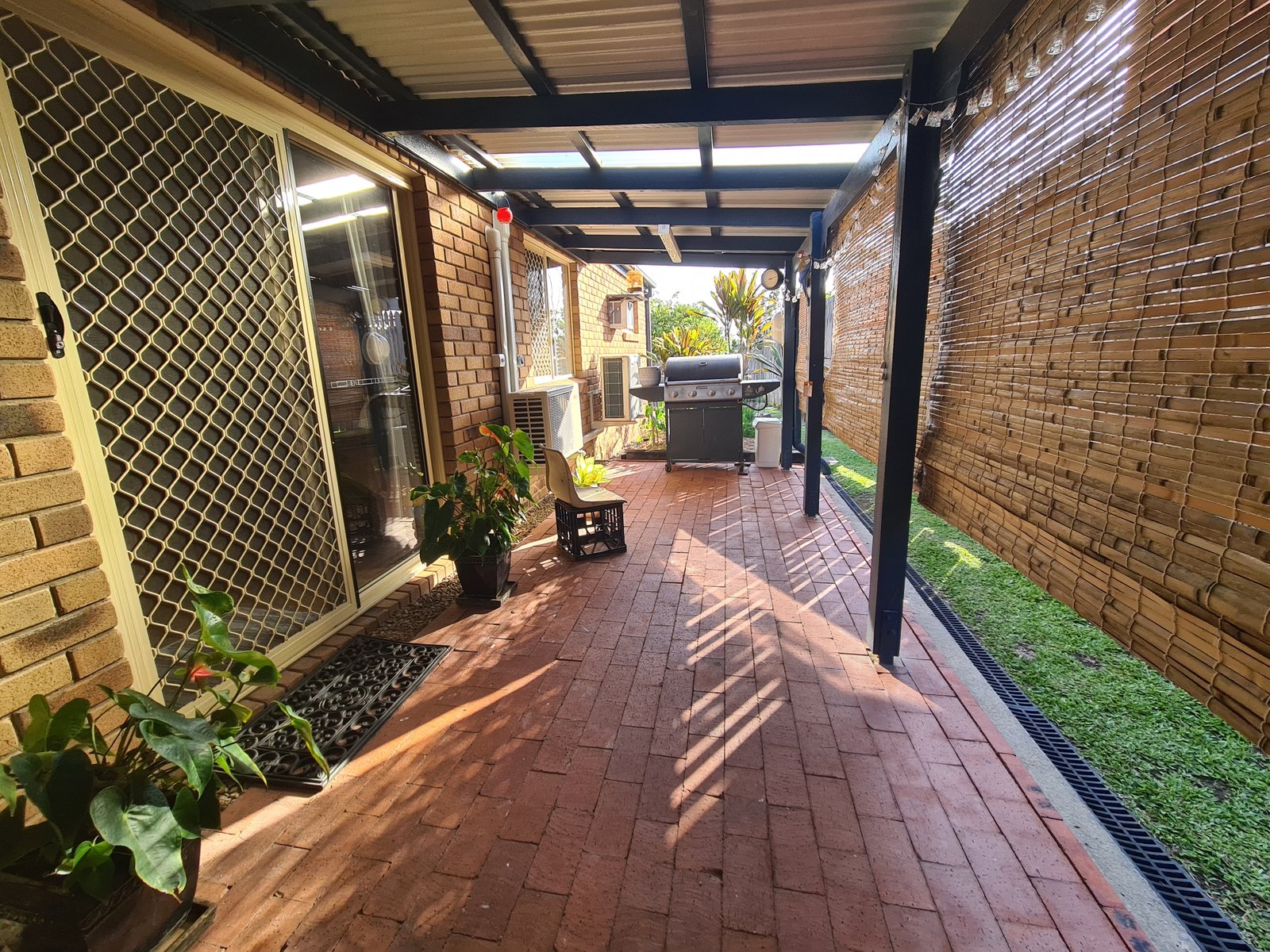 2/8 Elizabeth Street TANNUM SANDS 4
