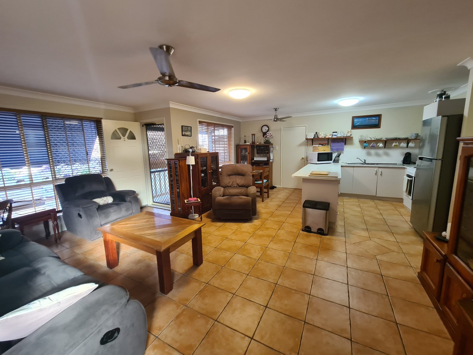 2/8 Elizabeth Street TANNUM SANDS 10