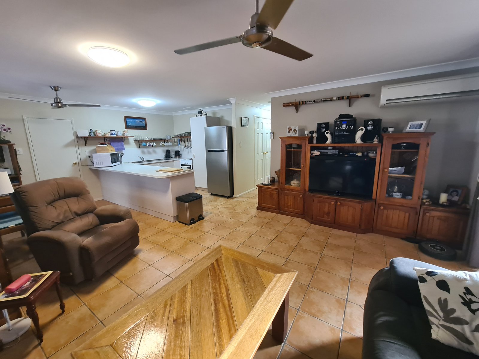 2/8 Elizabeth Street TANNUM SANDS 11