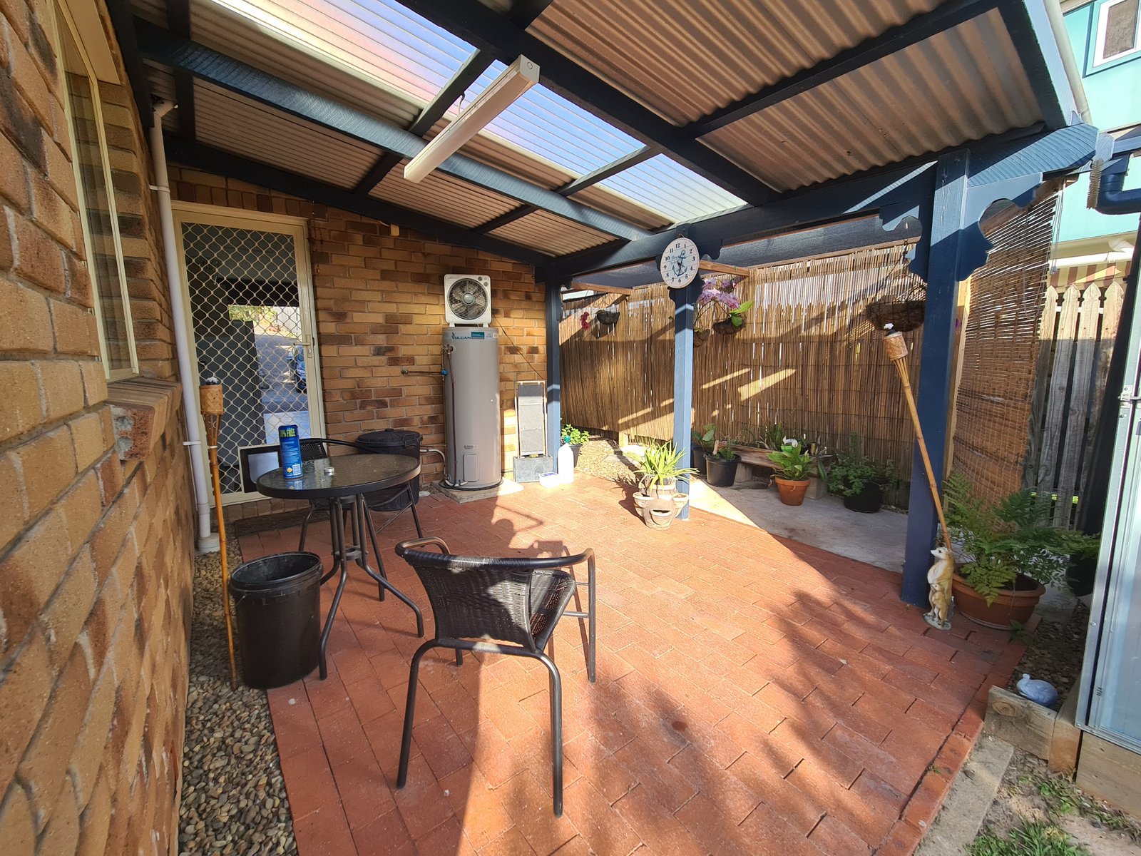 2/8 Elizabeth Street TANNUM SANDS 25