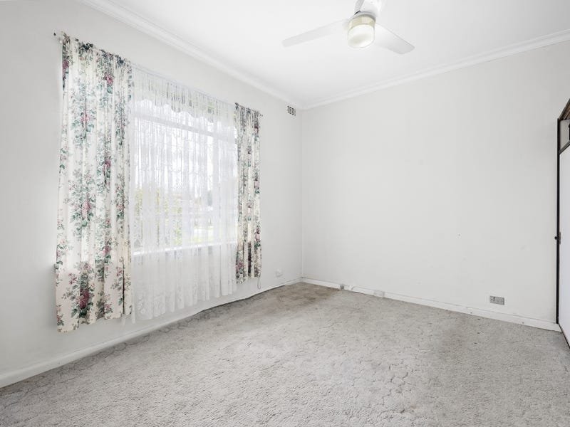 Real Estate and Property in 28 Elliott Street, Heidelberg Heights, VIC