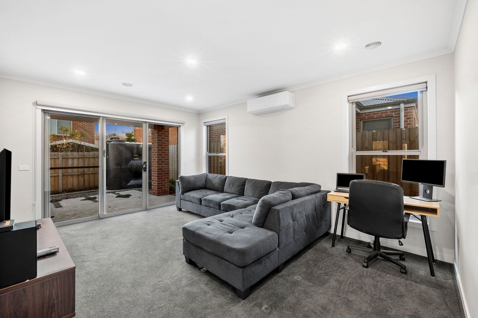 Gallery: 28 Eureka Gardens