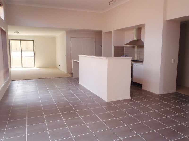 Gallery: 28 Fairvista Avenue