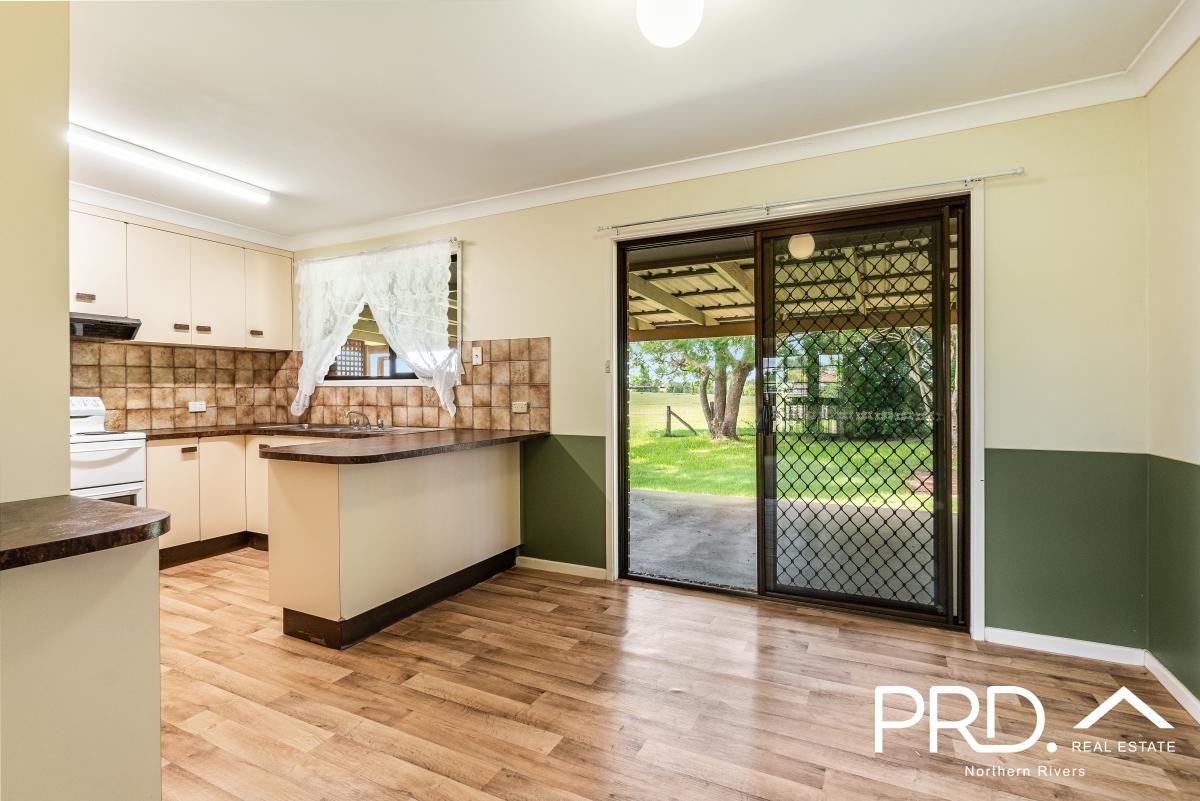 28 Fairway Drive CASINO 3