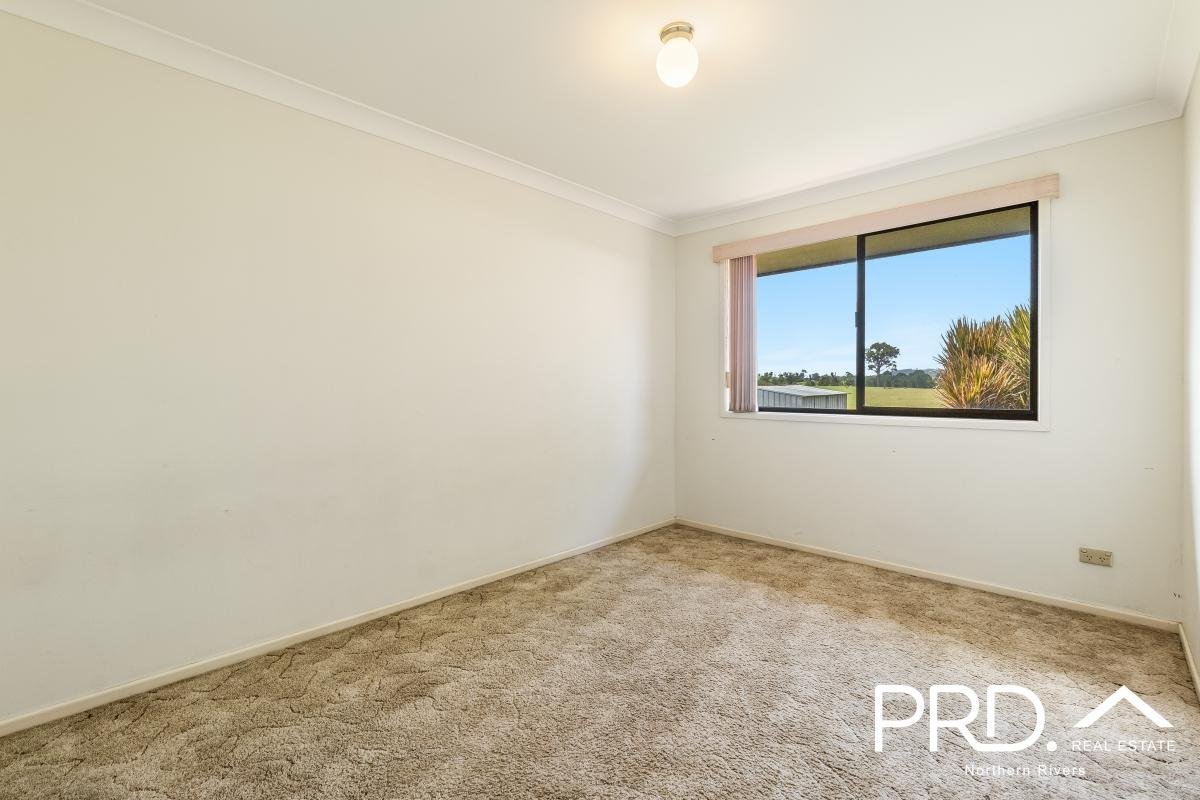 28 Fairway Drive CASINO 7