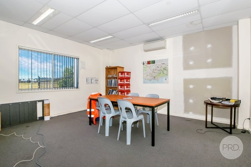 28 Fallon Street THURGOONA 4