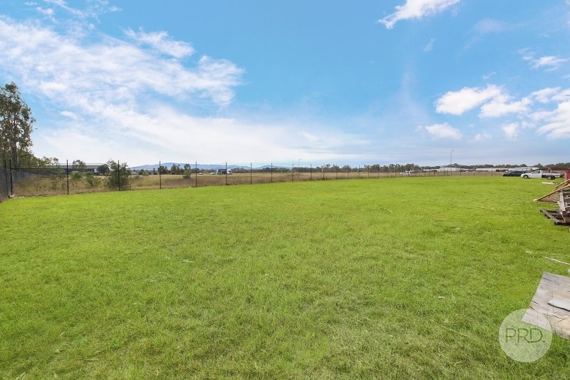 28 Fallon Street THURGOONA 10