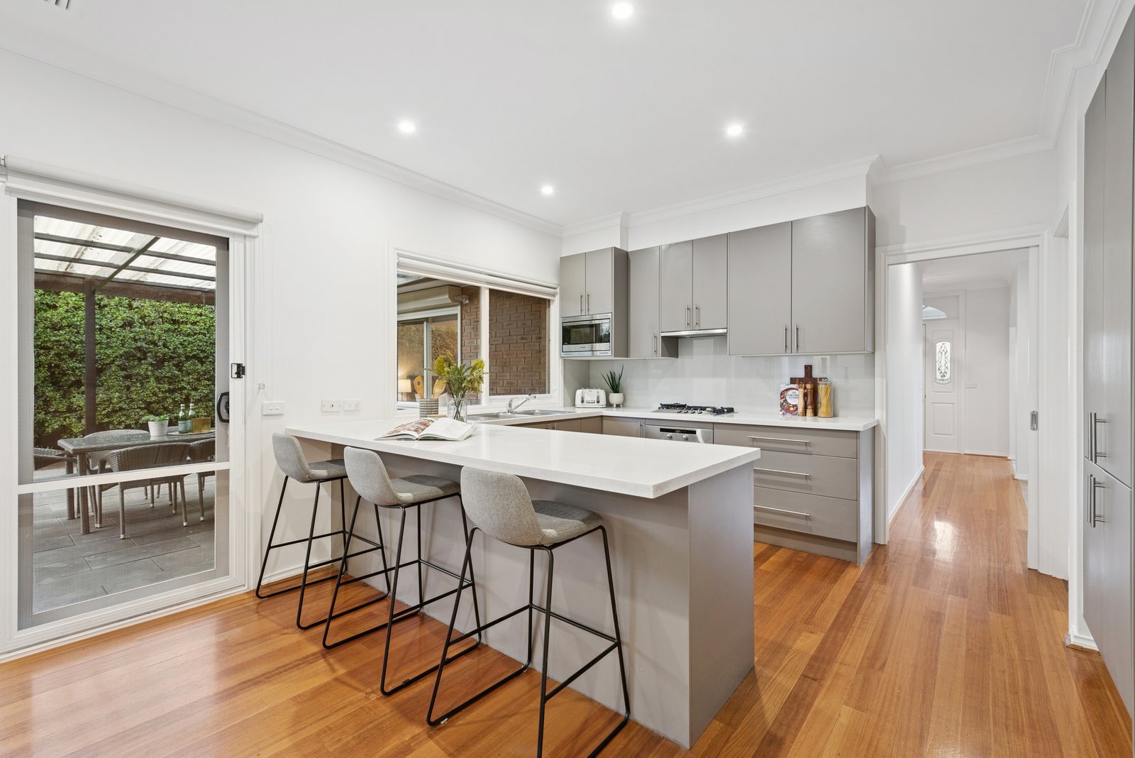 Gallery: 28 Fernhill Drive