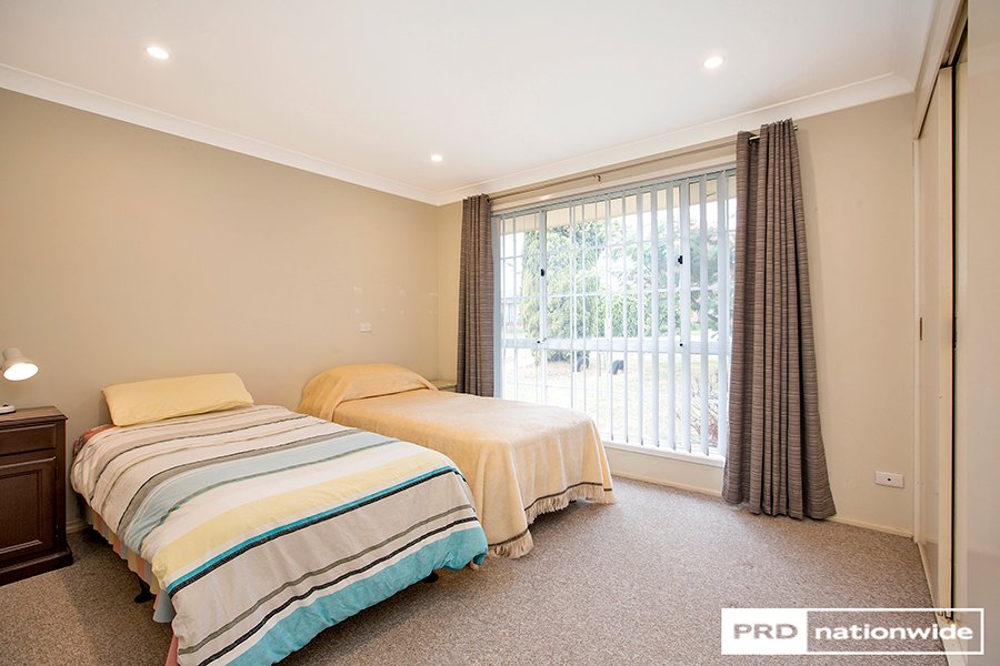 28 Fisher Road TAMWORTH 10
