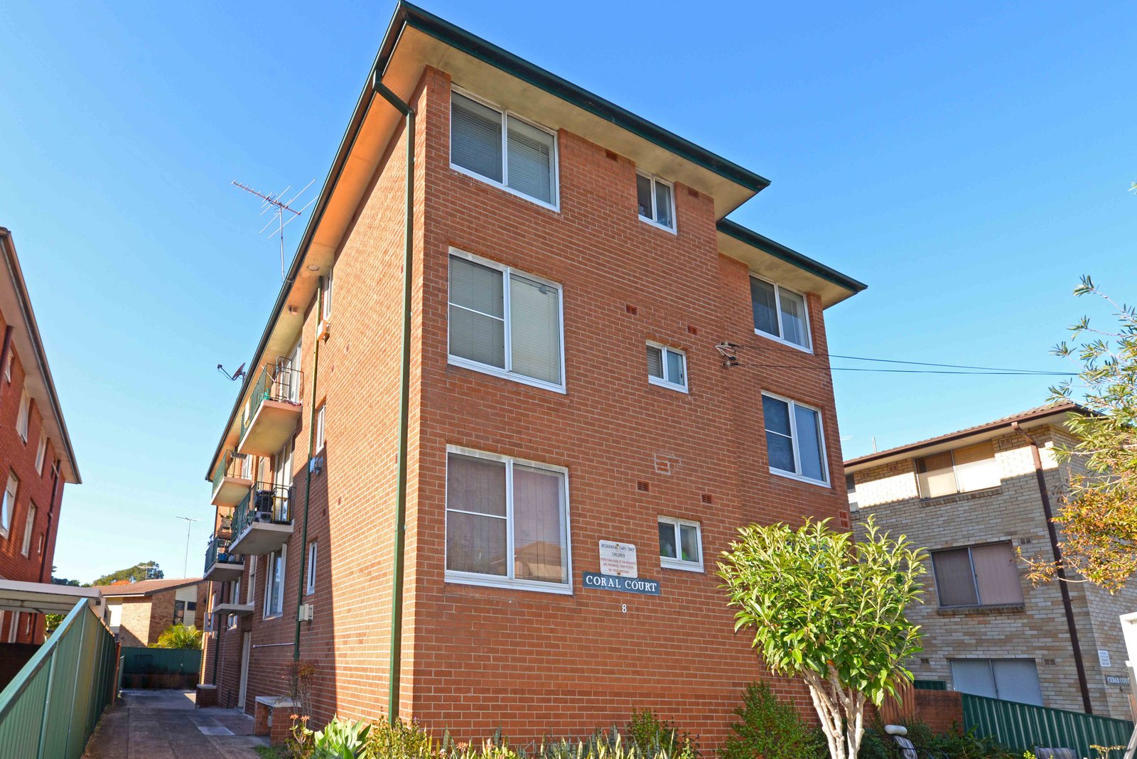 2/8 Flack Avenue HILLSDALE 5