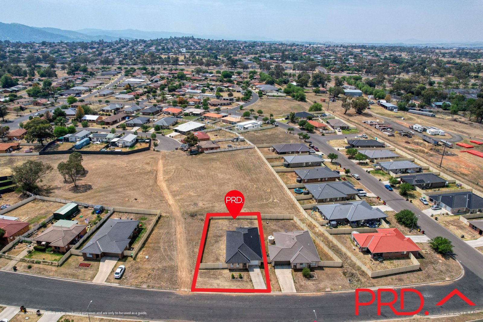 28 Flemming Crescent TAMWORTH 19