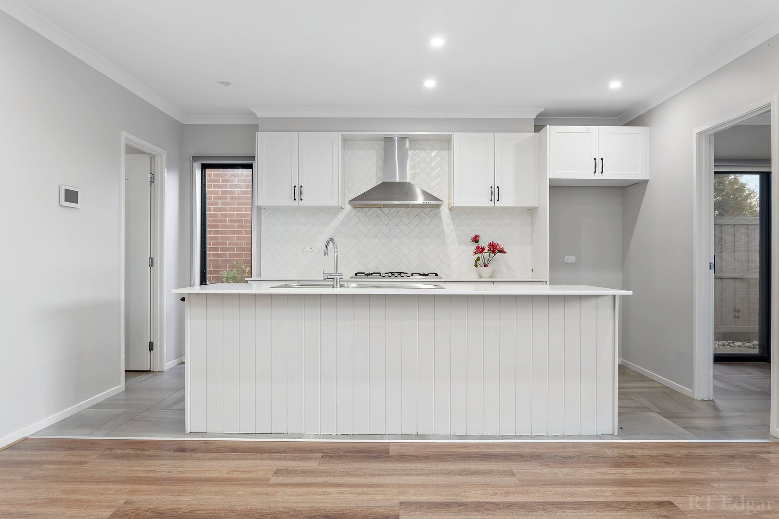 Real Estate and Property in 28 Forton Crescent, Cranbourne West, VIC