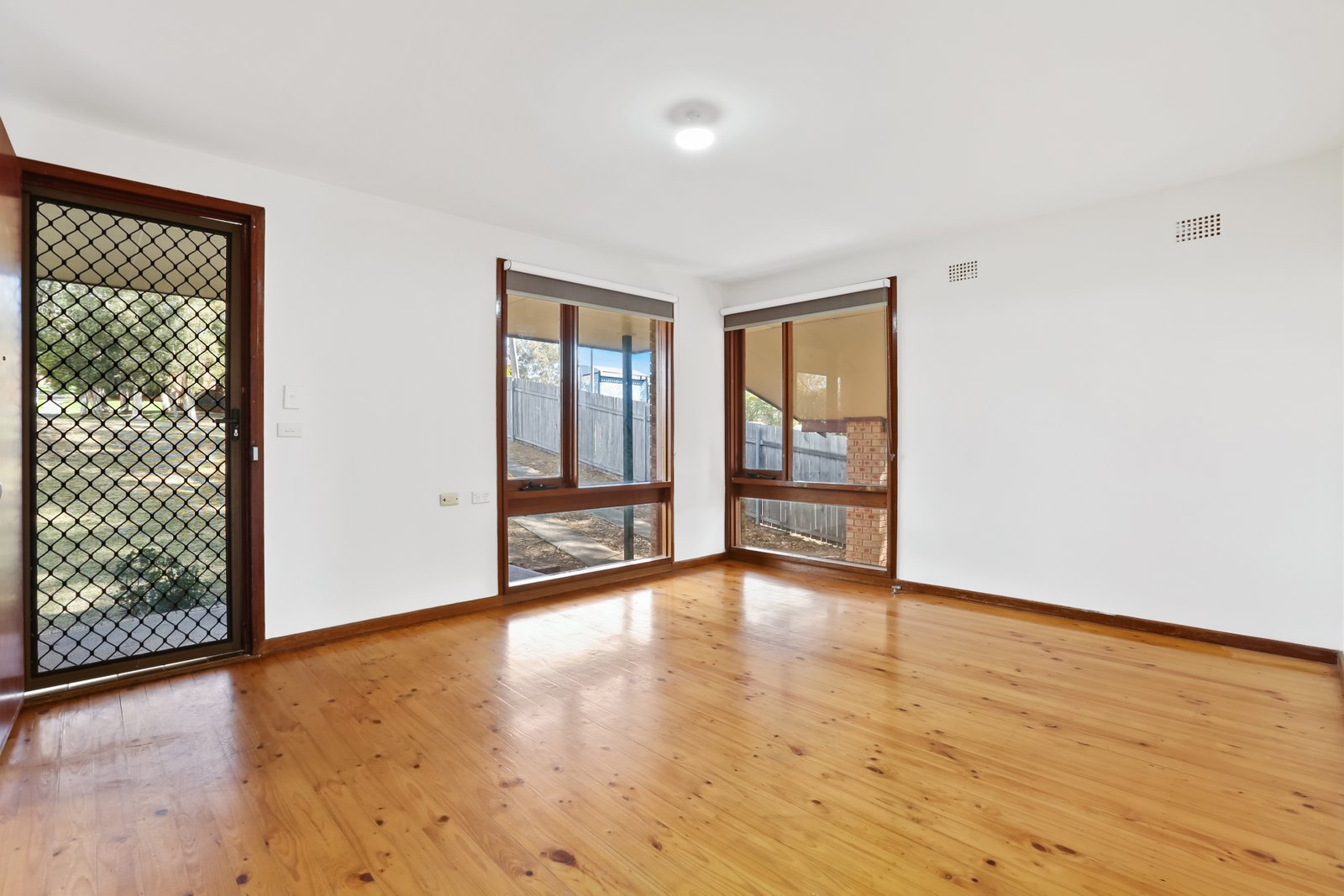 28 Fowlers Road KOONAWARRA 2