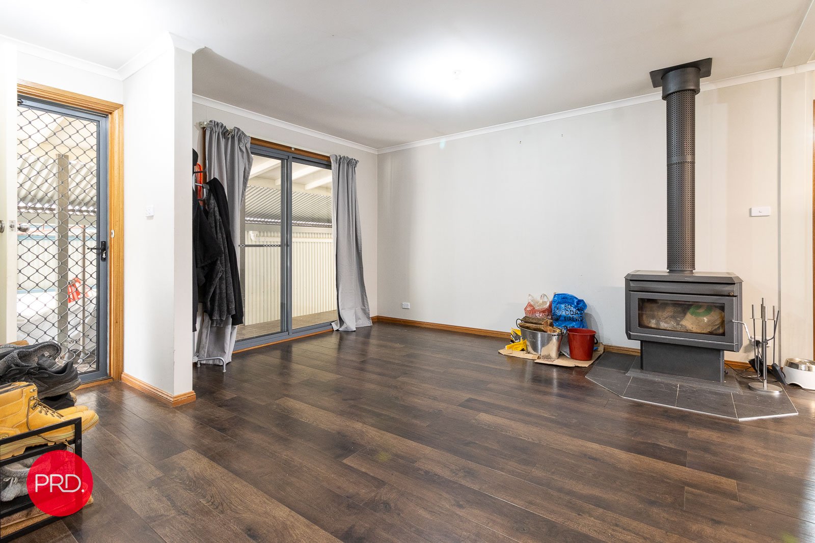 28 Foxlow Street CAPTAINS FLAT 15