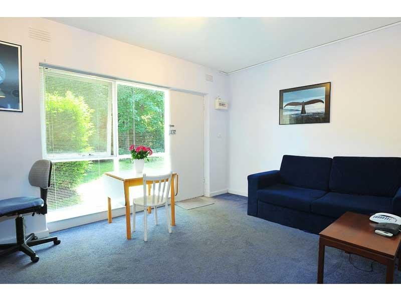 Gallery: 2/8 Gardenia Road