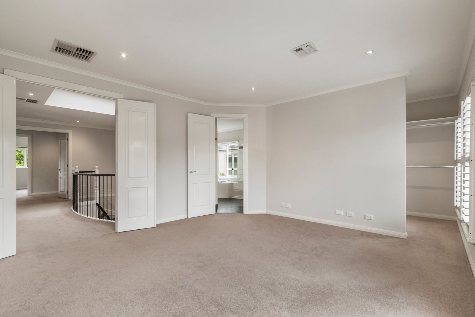 Real Estate and Property in 28 Gardiner Parade, Glen Iris, VIC