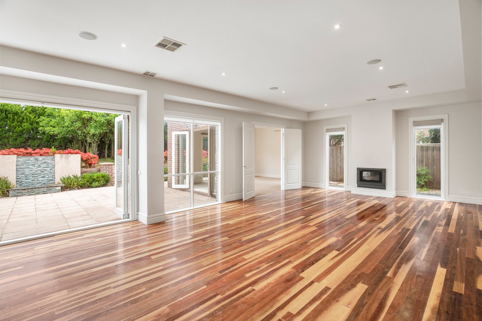 Real Estate and Property in 28 Gardiner Parade, Glen Iris, VIC