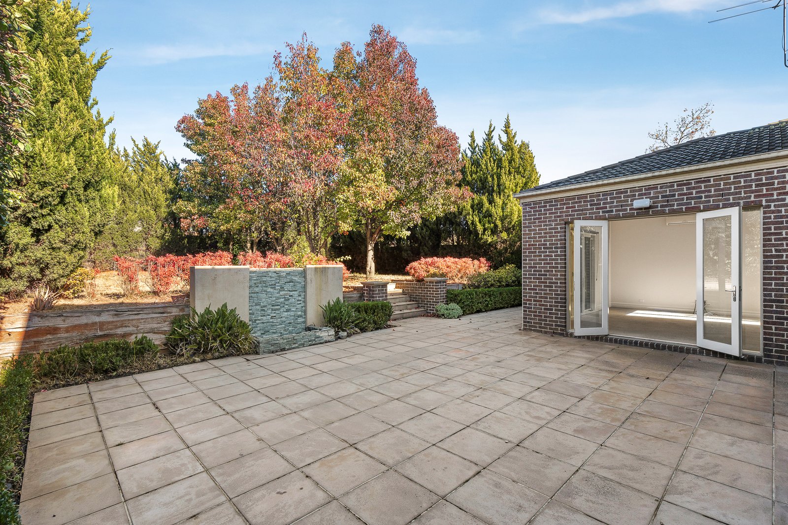 Real Estate and Property in 28 Gardiner Parade, Glen Iris, VIC