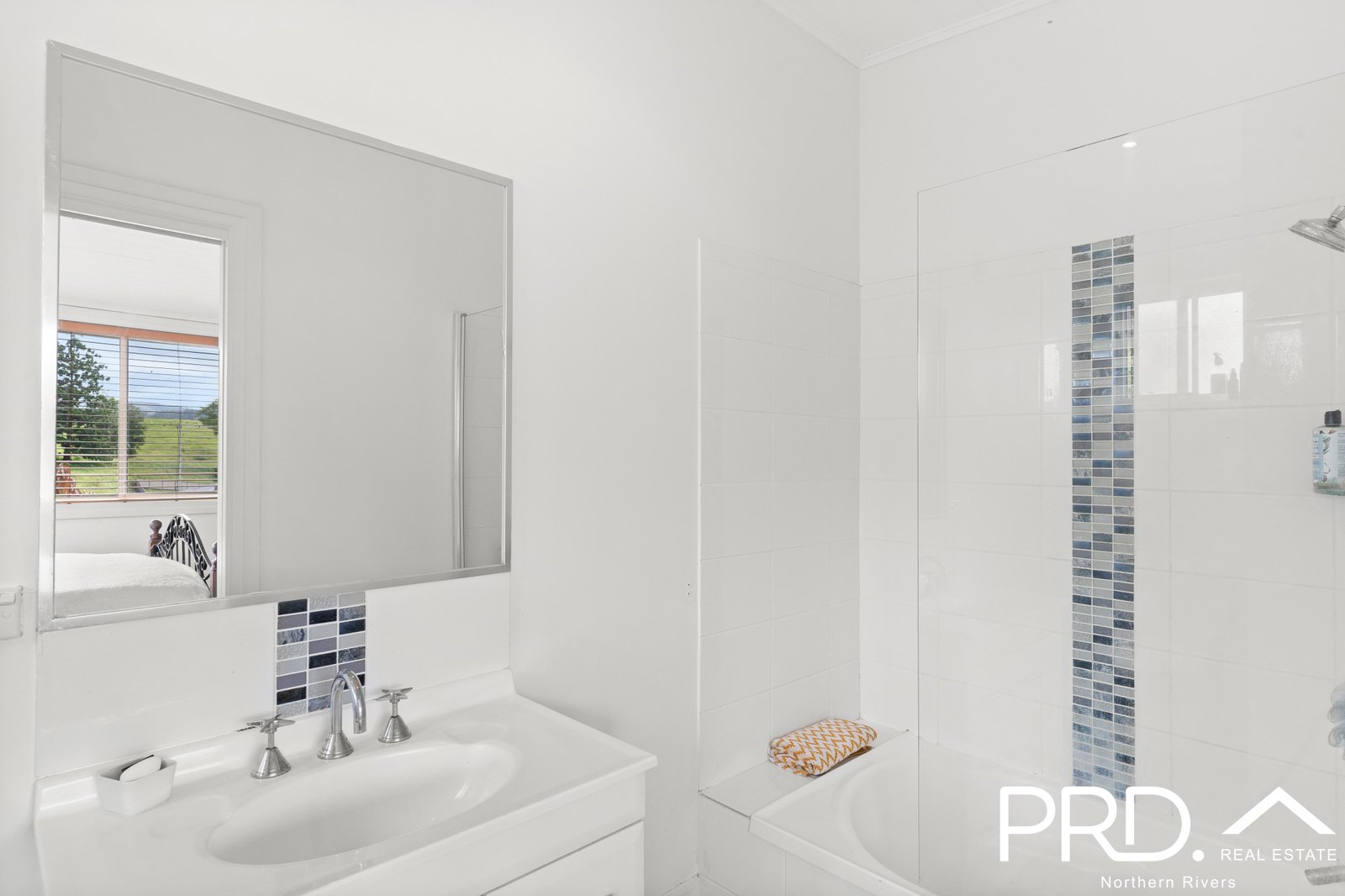 28 Gardner Lane KYOGLE 22