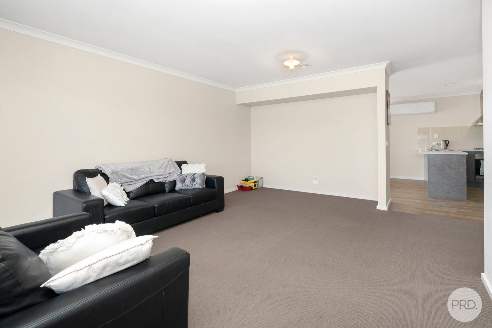 28 Giffard Street MINERS REST 4