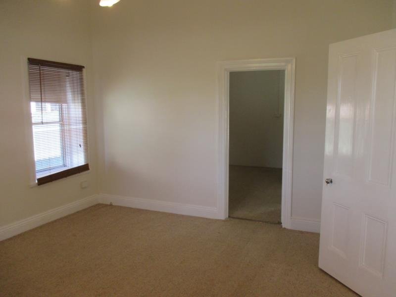 28 Gipps Street TAMWORTH 7