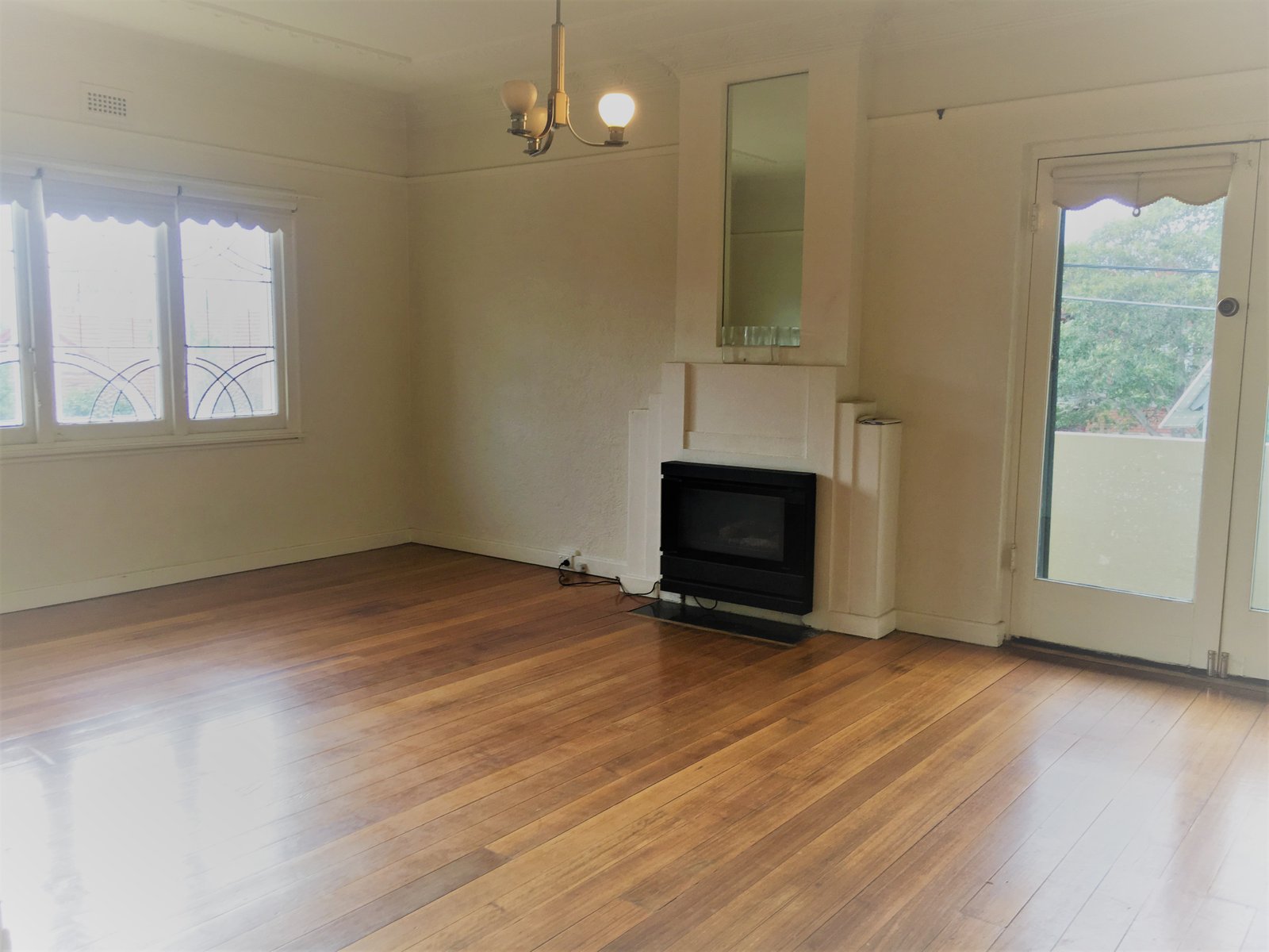 Gallery: 2/8 Glen Huntly Road