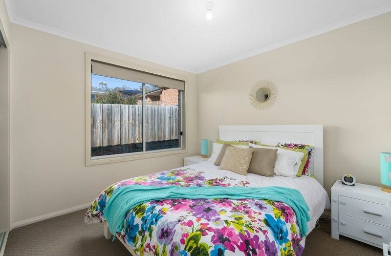 2/8 Glenfern Street HOWRAH 7