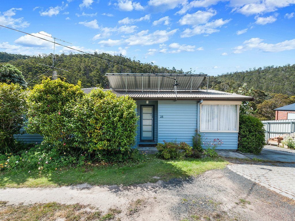 28 Glenlusk Road BERRIEDALE 20