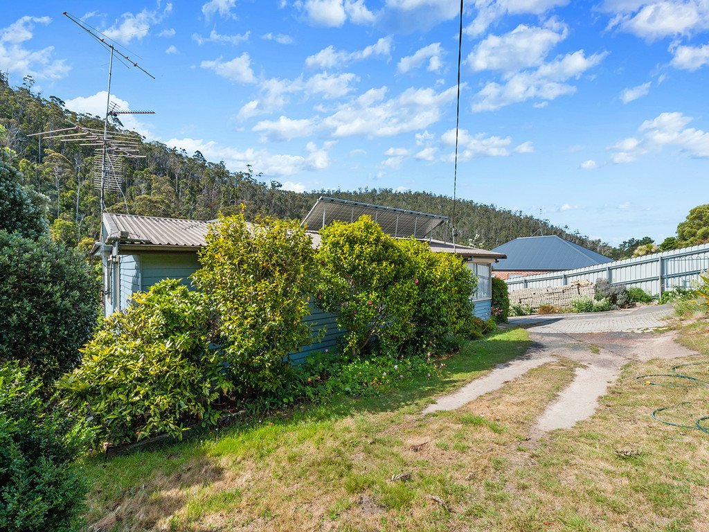28 Glenlusk Road BERRIEDALE 21