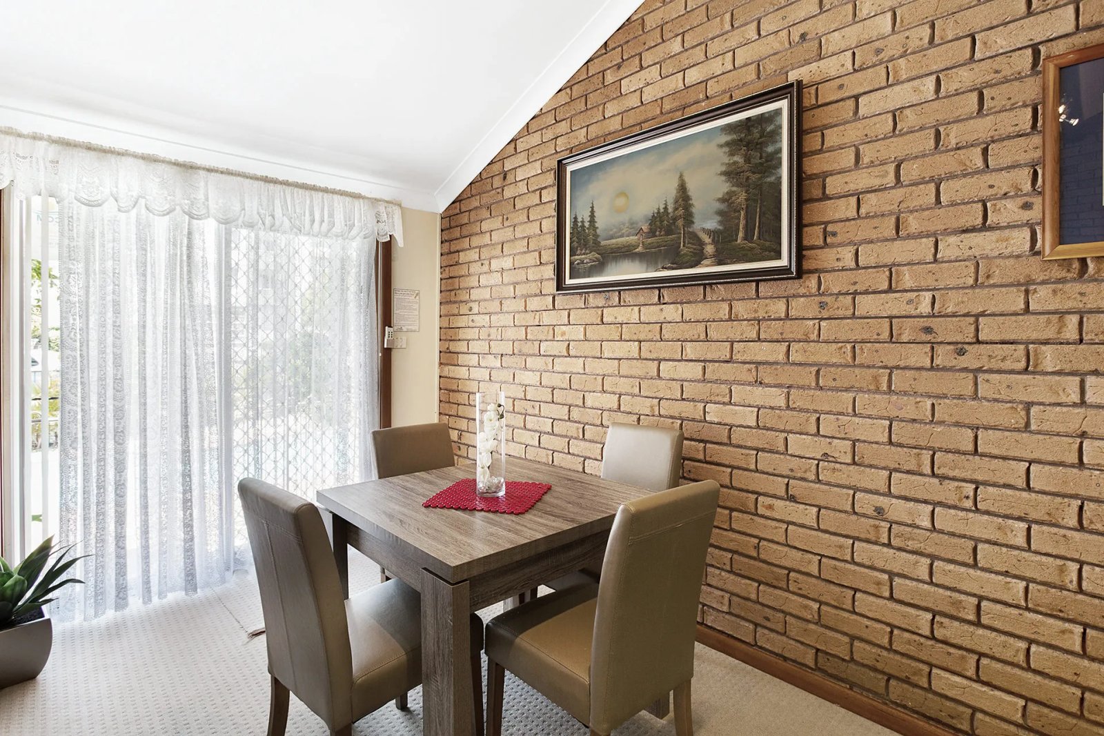 2/8 Government Road NELSON BAY 8