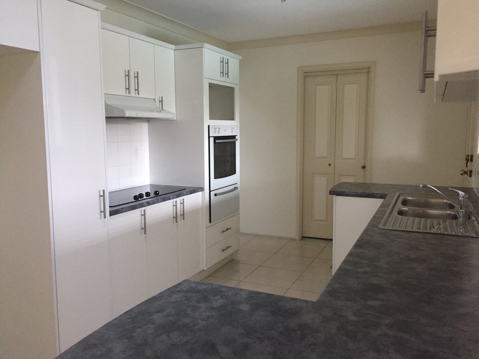 28 Grassmere Avenue SOUTH PENRITH 8