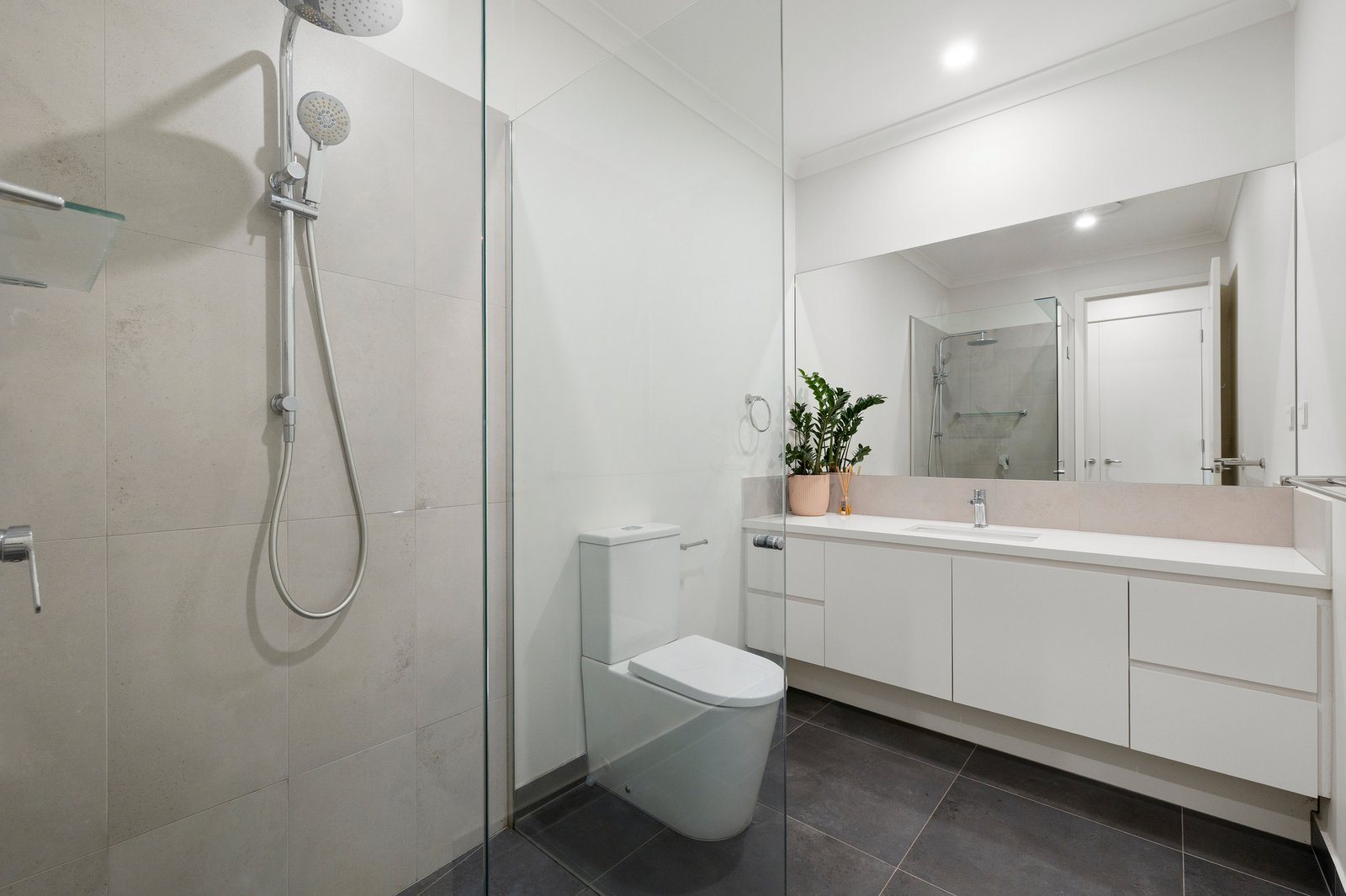 Gallery: 28 Green Parade