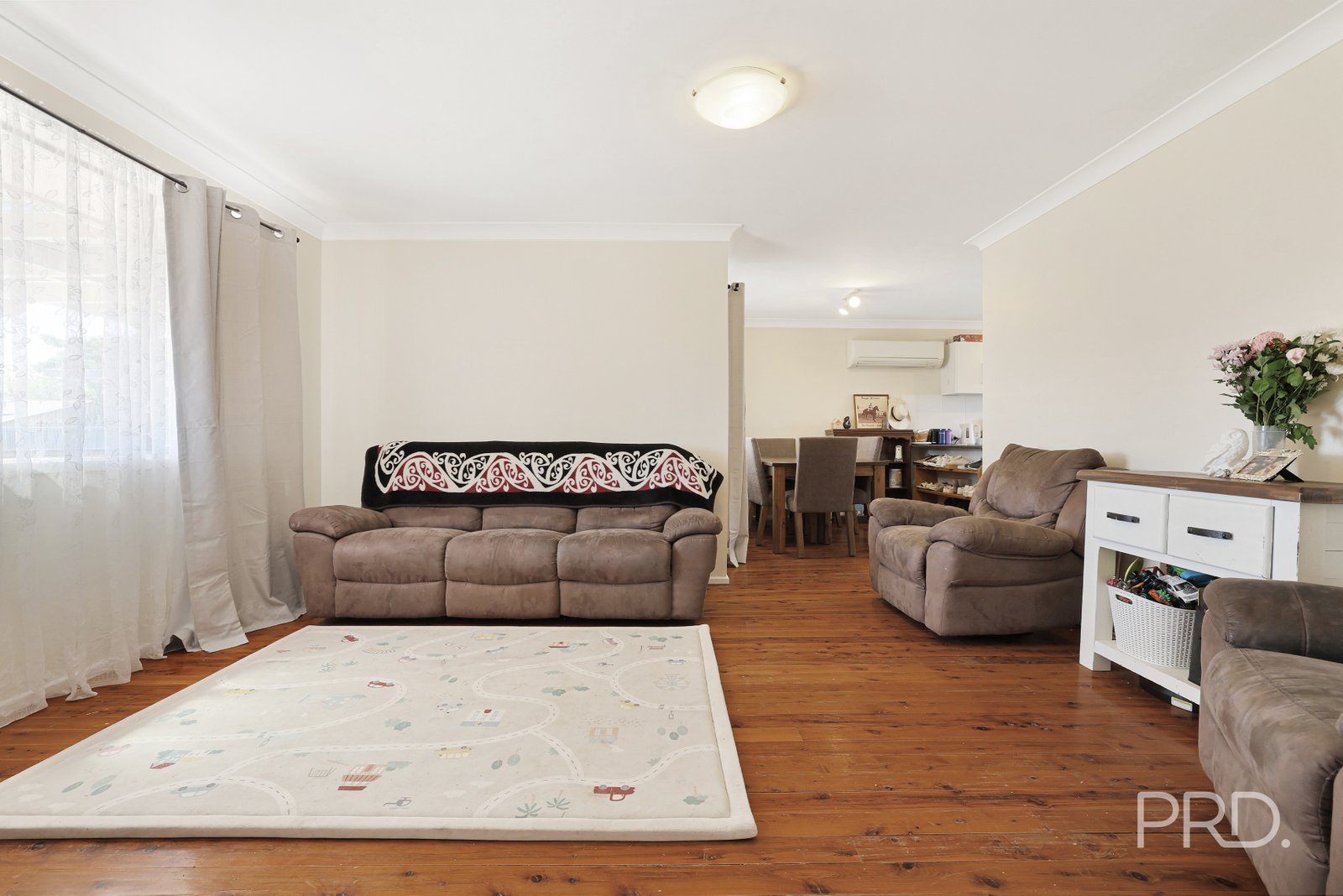 28 Green Street TAMWORTH 3