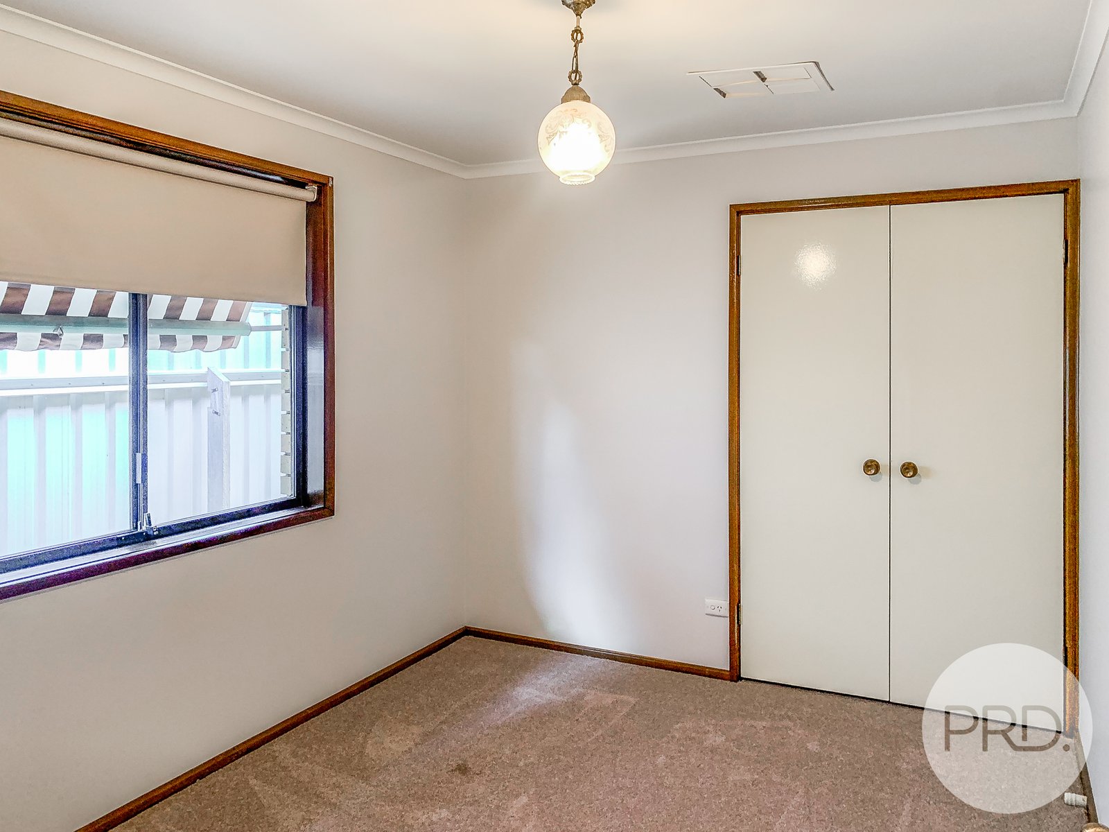 28 Gregory Crescent LAKE ALBERT 6