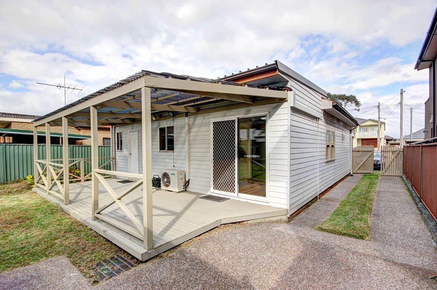 28 Griffiths Street SANS SOUCI 3