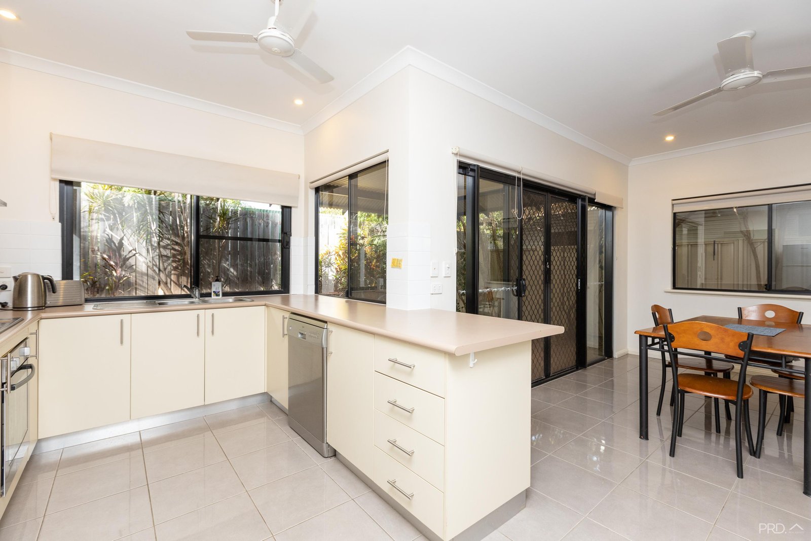 2/8 Gunian Boulevard CABLE BEACH 7