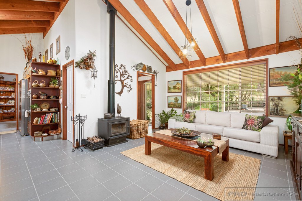 28 Gwandalin Close BRANDY HILL 6