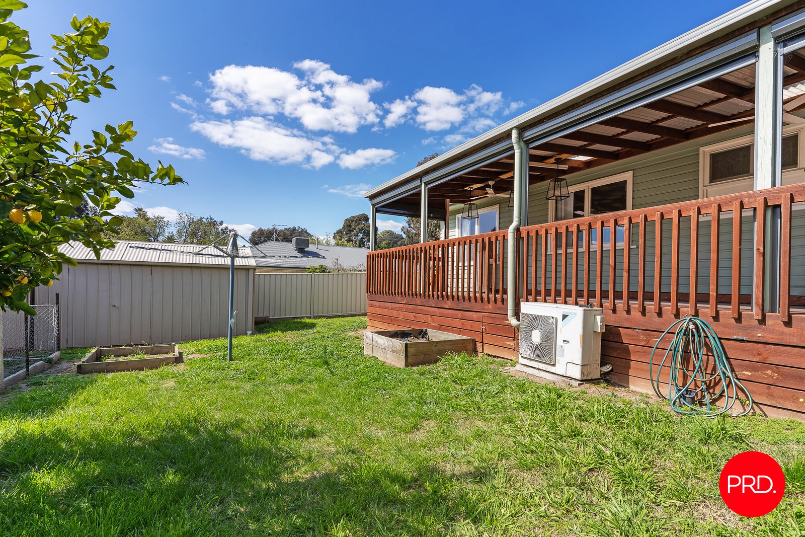 28 Hamlet Street QUARRY HILL 11
