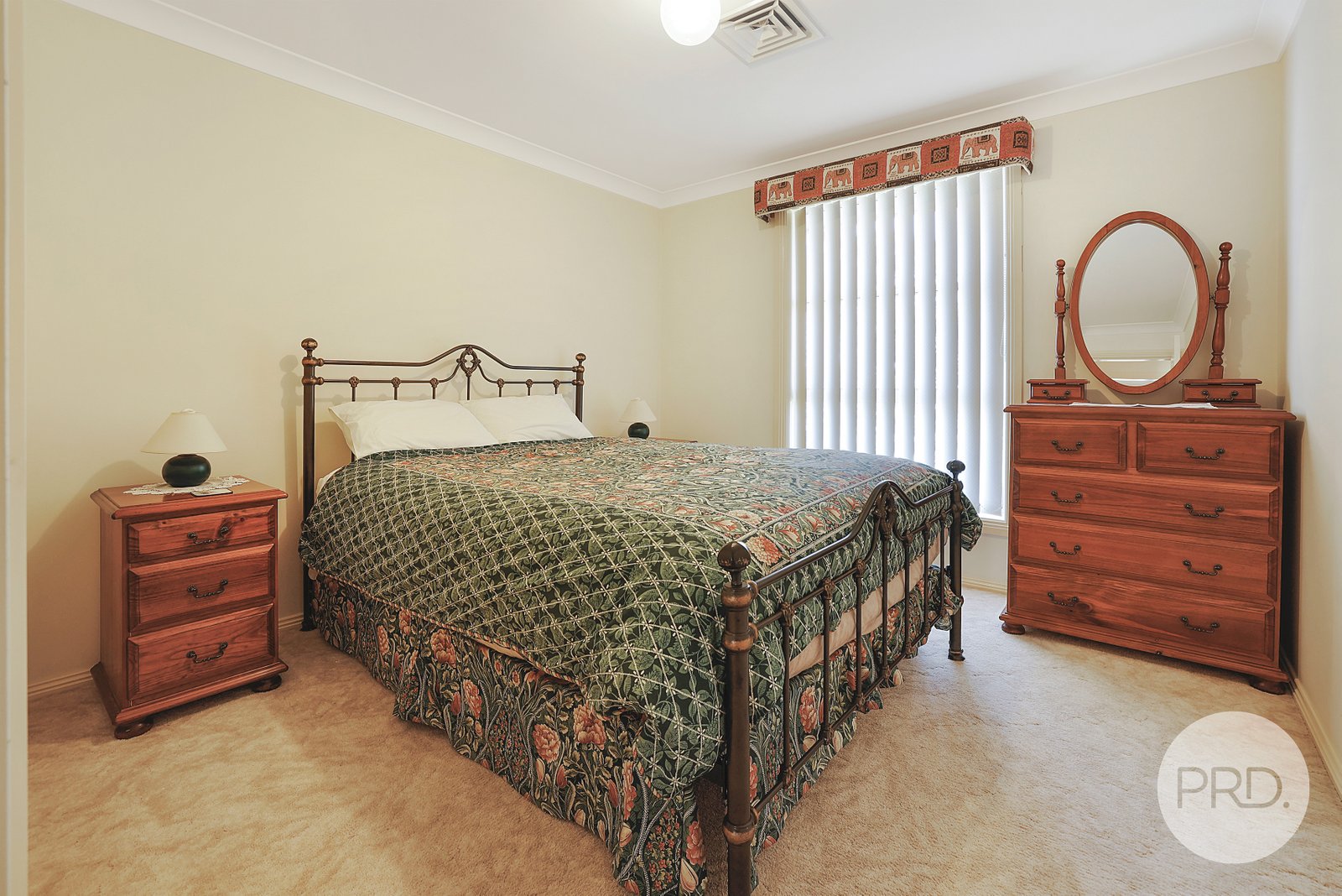 28 Hartmann Drive TAMWORTH 15